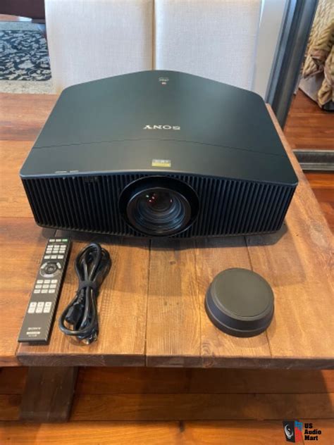 Sony VPL VW995ES 4k Laser Projector Photo 4324515 US Audio Mart