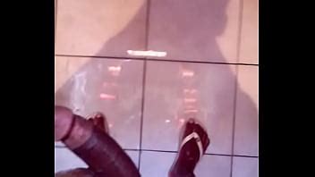 Punheta No Banho XVIDEOS