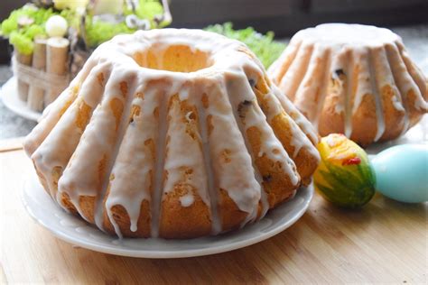 BABKA WIELKANOCNA Najlepszy przepis na tradycyjną drożdżową babkę na