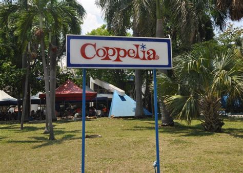 Havana’s famous Coppelia ice cream parlor reopens | OnCubaNews English