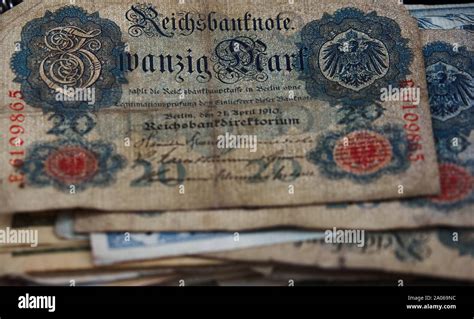 Old German Banknote Hi Res Stock Photography And Images Alamy