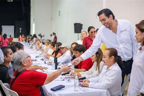 Reciben Familias De Reynosa Becas Municipales Contamos Contigo