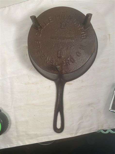 Antique Rare Gate Marked 3 Legged Spider Cast Iron Skillet Eagle Foundry Co 2385619291