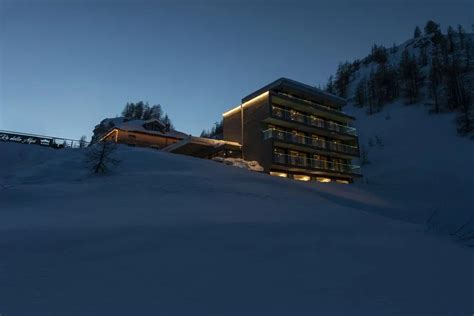 Le Migliori Cene Con Gatto Delle Nevi In Valle D Aosta Holidoit