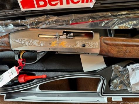 Benelli Montefeltro Silver Featherweight 20ga 10819 Semi Auto