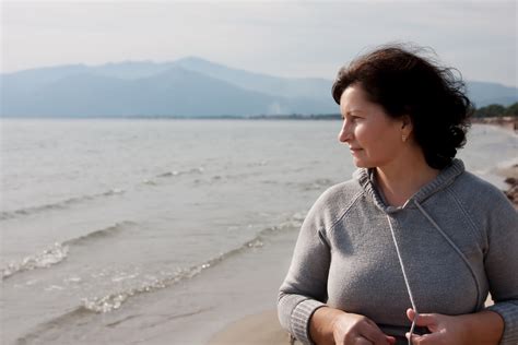 BHRT: A Natural Treatment for Postmenopause Symptoms - CenterMD