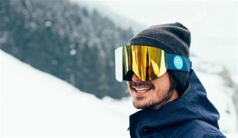 Snowboarding Goggles - ABC of Snowboarding