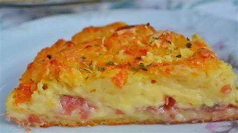 Torta de presunto e queijo de frigideira fácil e rápida