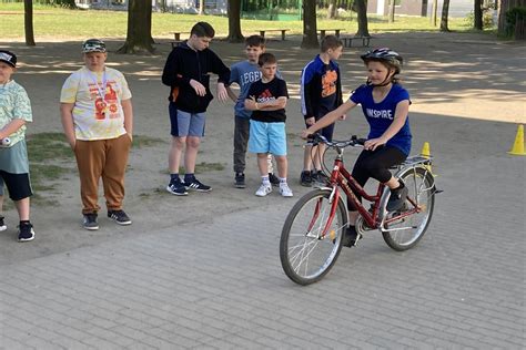 Egzamin Na Kart Rowerow W Szkole W Bodzyniewie Pyrek