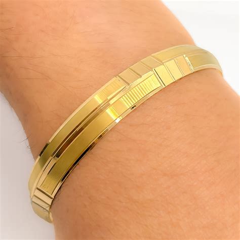 Striped Smooth Finish Mens 22k Gold Bangle Andaaz Jewelers