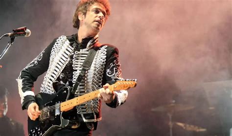 Gustavo Cerati está entre los mejores 50 cantantes de rock de la historia