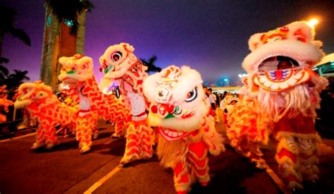 Amazing Chinese New Year Parade In Hong Kong 2018