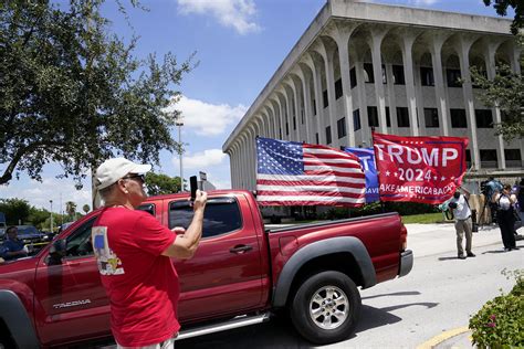 Judge Appears Willing To Unveil Some Of Mar A Lago Affidavit Ap News