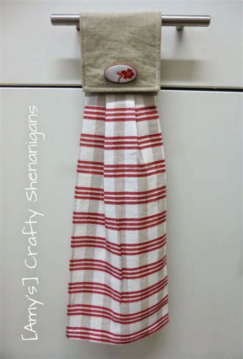 Amy S Crafty Shenanigans Hanging Tea Towel Tutorial