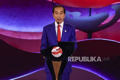 Jokowi Minta Relawan Jangan Grusa Grusu Tentukan Sikap Sambut Pemilu