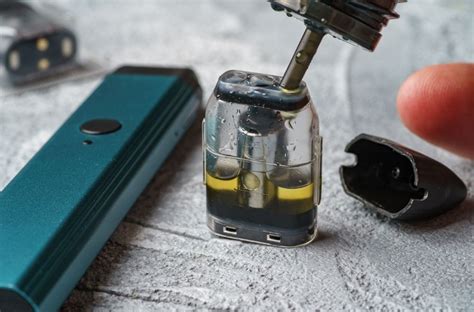 How to Refill a Vape Pen Cartridge: A Beginner's Guide