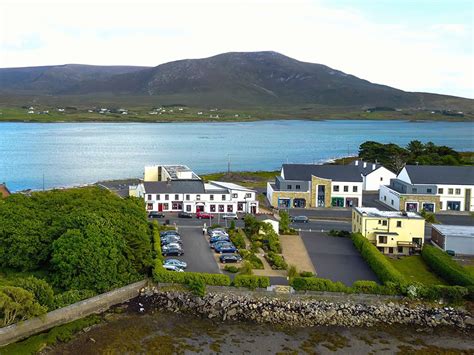 Where to Stay on Achill? (best hotels, B&Bs and more)