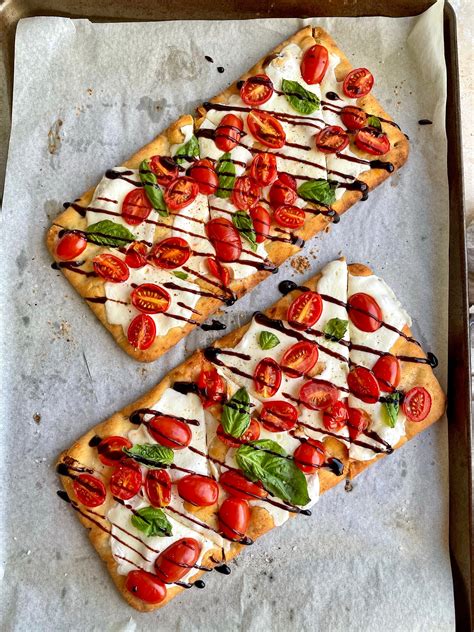 Caprese Flatbread — Thechowdown My Meals Are On Wheels