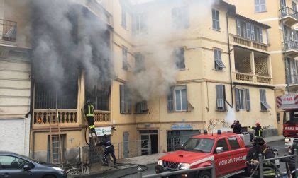 Sanremo A Fuoco Una Palazzina Prima La Riviera