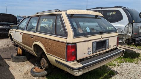 Junkyard Gem 1986 Oldsmobile Cutlass Cruiser Autoblog