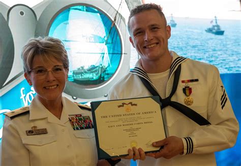 Dvids Images Hospital Corpsman Awarded Navy And Marine Corps Medal