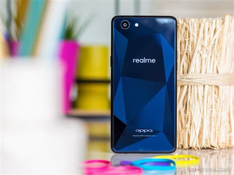 Realme 1 Pictures Official Photos