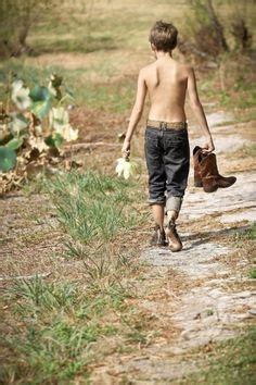 1000+ images about Barefoot little boy on Pinterest | Amish, Barefoot ...