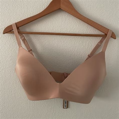 SKIMS Intimates Sleepwear Skims Wireless Form Tshirt Demi Bra