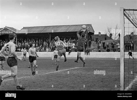 Romford FC V Barnet FC 21 March 1970 At Brooklands Sports Ground