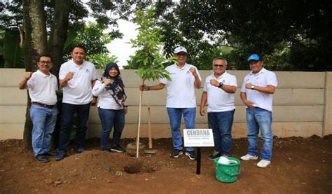 Dukung Keberlanjutan Lingkungan Jasa Tirta II Tanam Pohon Serentak Di