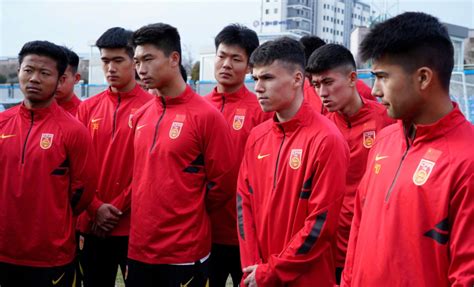 中国u20男足vs日本u20首发：胡荷韬艾菲尔丁出战腾讯新闻