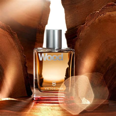 cedarwood scent  perfumes labelleperfumes