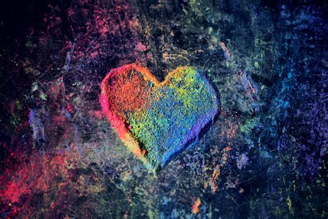 Download Rainbow Aesthetic Heart Wallpaper