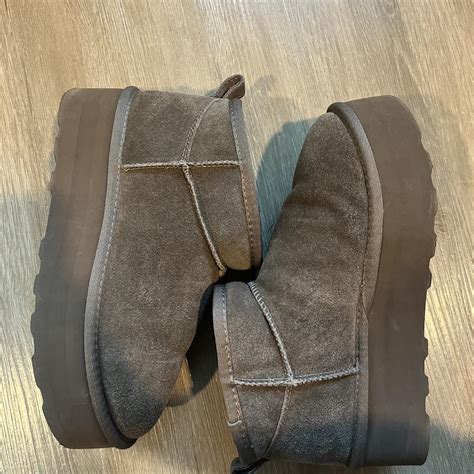 Size 9 Platform Boots UGGS DUPE Amazon Brand Depop