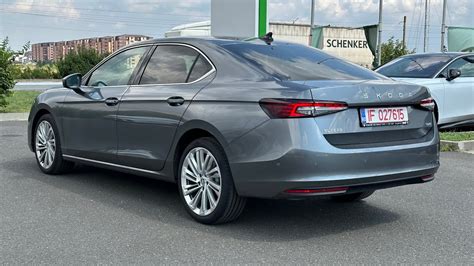 Noua Skoda Superb Sedan Youtube