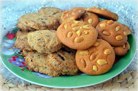 MY FOOD или проверено Лизой: Ароматное новогоднее печенье (2 вида)