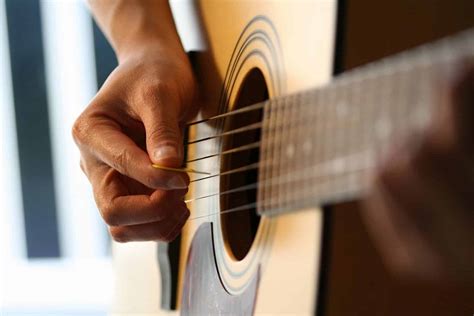 5 Recommandations Pour Jouer De La Guitare Comme Un Pro