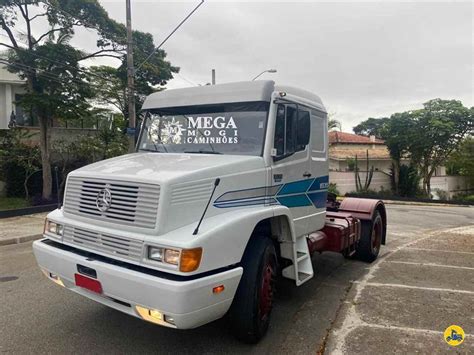 Caminhao Mercedes benz MB 1935 usado à venda