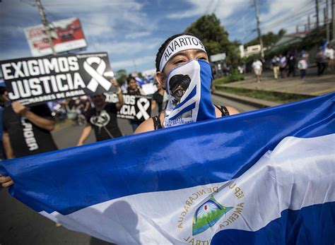 En Medio Del Luto Ortega Y Murillo Celebraron El Avo Aniversario De