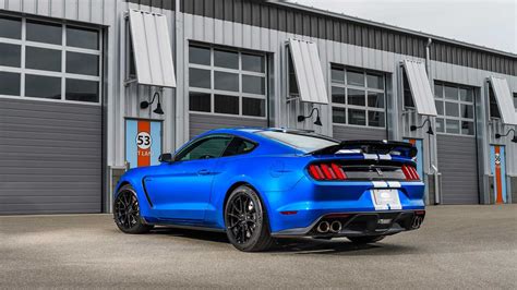 2019 Ford Mustang Shelby Gt350 First Drive Finally A Thoroughbred