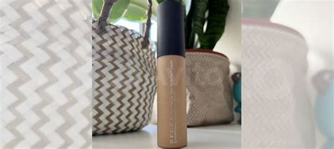 Хайлайтер жидкий Becca оттенок gold pop купить в Санкт-Петербурге ...