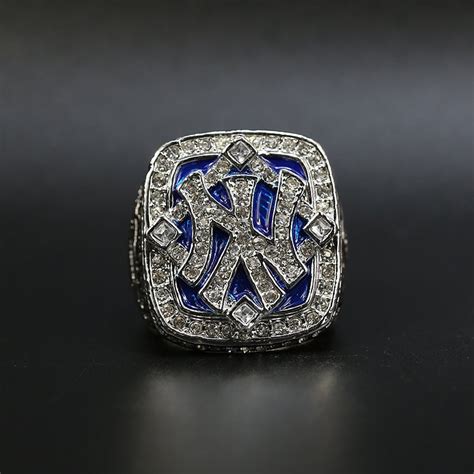 New York Yankees 2009 Derek Jeter MLB World Series championship ring ...