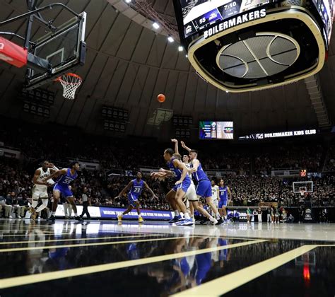 Photo Gallery Pictures From Purdue Basketball S 85 66 Win Over Hofstra