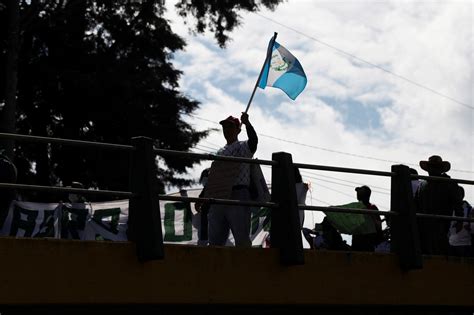 Continúan Las Protestas En Guatemala Cientos De Personas Se Movilizaron Por Los Altos Costos De