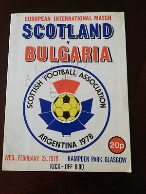 KENNY DALGLISH LIVERPOOL LEGEND HAND SIGNED 1978 SCOTLAND BULGARIA