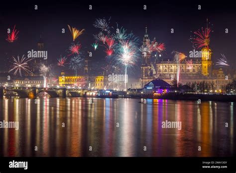 Silvester Jahreswechsel In Dresden Deu Deutschland Sachsen