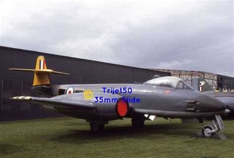 35mm Colour Slide Gloster Meteor F8 Wl164 St Athan September 1981 Ref Prm82