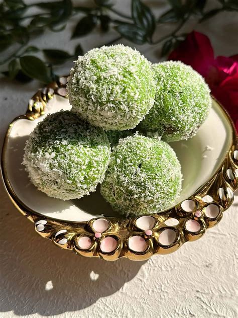 Paan Coconut Ladoo With Condensed Milk Shellyfoodspot