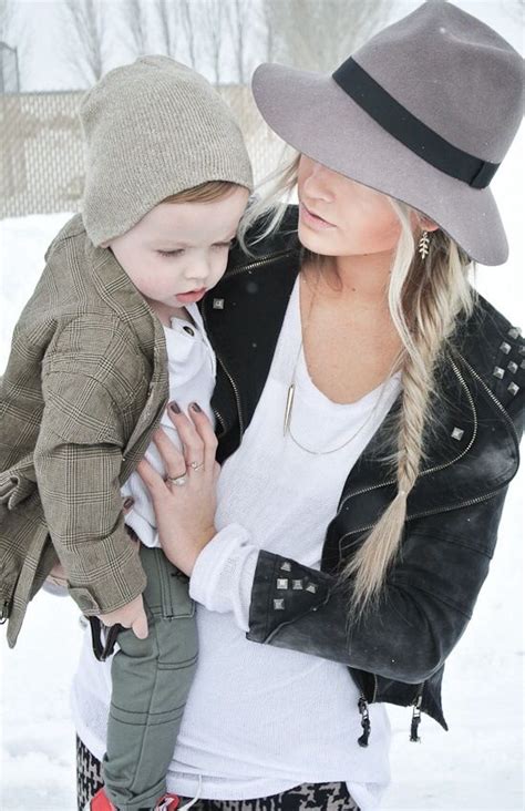 Cute Style Mama Style Love Her Style Mom Outfits