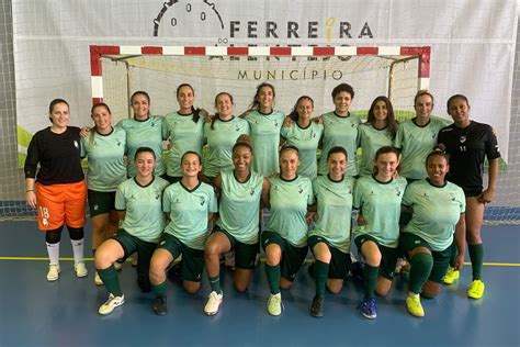 Farense passa à 4ª eliminatória da Taça feminina de futsal